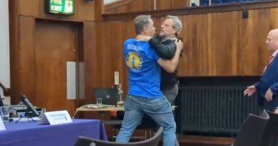 Brexit activist Steve Bray thrown out of Tory fringe event in Manchester as it descends into chaos - www.manchestereveningnews.co.uk - Britain - Manchester - Eu