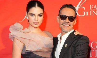 Marc Anthony attends the Balmain show to cheer on his wife Nadia Ferreira - us.hola.com - Miami