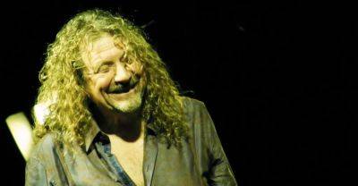 Watch Led Zeppelin’s Robert Plant sing “Stairway to Heaven” for the first time in 16 years - www.thefader.com