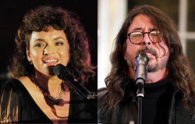 Hear Dave Grohl play Foo Fighters rarities with Norah Jones on her podcast - www.nme.com - New York - city Austin - Virginia