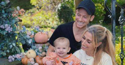 Stacey Solomon shares adorable photos of daughter's first Halloween as fans label Belle 'double' of Joe - www.ok.co.uk
