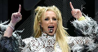 Britney Spears Says 'The Woman In Me' Book is Highest Selling Celebrity Memoir in History! - www.justjared.com