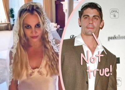 Jason Alexander Claps Back At Britney Spears' 'S**t-Faced' Wedding Revelation! - perezhilton.com - Las Vegas