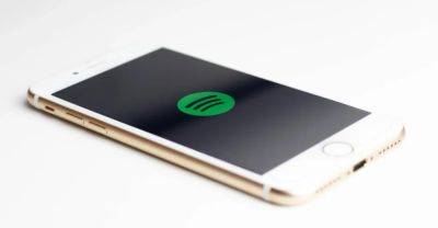 Report: Spotify to demonetize lowest-streaming tracks - www.thefader.com