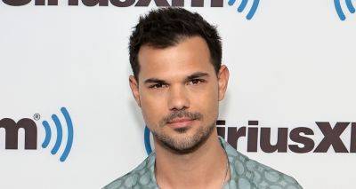 Taylor Lautner Talks Almost Losing Jacob Black After 'Twilight,' Reveals Who Pushed Him to Start Gaining Muscle Before 'New Moon' - www.justjared.com
