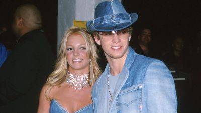 Britney Spears Says This Iconic Look Is the Perfect Couple’s Halloween Costume - www.glamour.com - USA