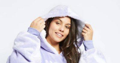 Massive Oodie sale reduces 'warm as toast' hooded blankets from £89 to £39 - www.dailyrecord.co.uk - Beyond