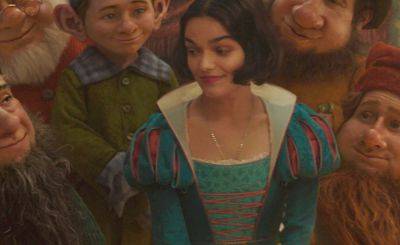 Disney Reveals 'Snow White' First Look Photo, Including Rachel Zegler with All Seven Dwarfs - www.justjared.com