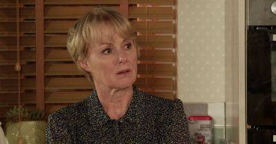 Coronation Street star Sally Dynevor reveals what Stephen Reid actor is really like as she gushes over 'beautiful' co-star - www.manchestereveningnews.co.uk - Manchester