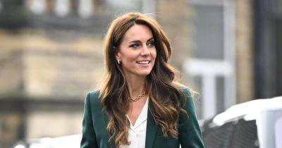 Kate Middleton's suits are 'a symbol of power' as she prepares to become Queen - www.ok.co.uk - Britain