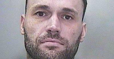 Brute attacked partner just months after being freed from jail for beating pregnant ex with hammer - www.dailyrecord.co.uk