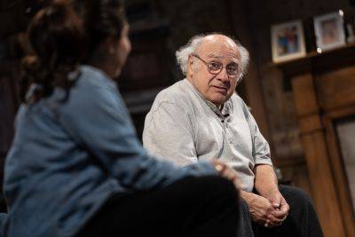 Broadway Box Office Holds Steady: ‘Merrily We Roll Along’ At $1.8M, ‘I Need That’ Starring Danny DeVito Takes $608G - deadline.com - USA