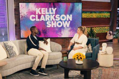 ‘The Kelly Clarkson Show’ Sets Season 5 Return - deadline.com - New York - New York - county Rock