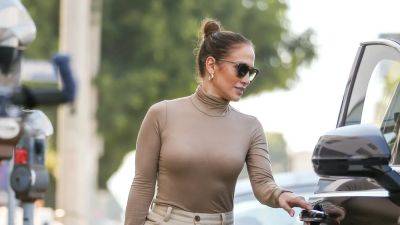 Jennifer Lopez Just Made the All-Beige Outfit Interesting - www.glamour.com