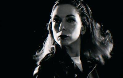 Watch The Anchoress pay homage to Depeche Mode on new cover of ‘Enjoy The Silence’ - www.nme.com