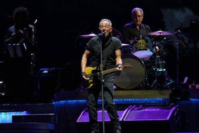 Bruce Springsteen Reschedules Postponed Tour Dates For 2024 - deadline.com - California - county San Diego - Ohio - city Phoenix - county Chase - city Baltimore - city Pittsburgh - city Albany - San Francisco, state California - Columbus, state Ohio - city Inglewood - city Syracuse - city San Francisco, state California