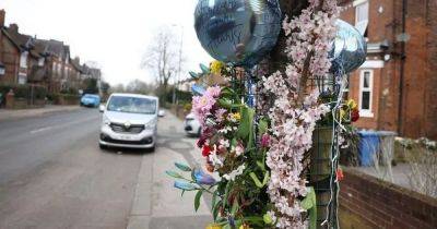Mum's heartbreak after 'devoted' father killed in horror motorbike crash with childhood pal - www.manchestereveningnews.co.uk