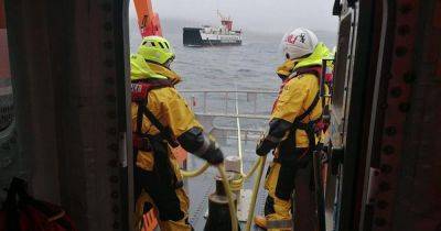 Lifeboat scrambled to help stricken Scots ferry and tow it to shore in rainstorm - www.dailyrecord.co.uk - Britain - Scotland - Beyond