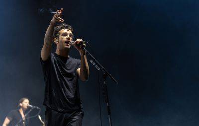 The 1975 recreate ‘American Psycho’ and ‘The Ring’ scenes at ‘Halloween Party’ concert - www.nme.com - USA - Manchester - Detroit - Michigan