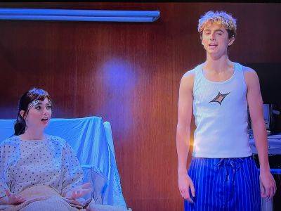 Timothée Chalamet Plays ‘The Idol’s Troye Sivan In ‘SNL’ Sleep Skit: “I’m A Moisturized Machine Gun Kelly’ - deadline.com - Australia - USA - city Philadelphia - county Sherman