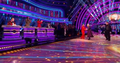 BBC Strictly Come Dancing fans say 'it makes no sense' as they brand judge 'chicken' and fume over 'scandalous' moves - www.manchestereveningnews.co.uk - Manchester - Argentina - county Williams - city Layton, county Williams