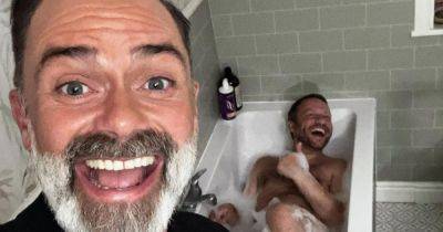 Coronation Street's Daniel Brocklebank says 'I confirm' after clapping back at comments before sharing bath snap - www.manchestereveningnews.co.uk - county Brown