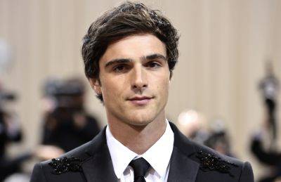 Jacob Elordi Refused to Audition for Superman Because ‘That’s Too Dark for Me,’ Calls ‘The Kissing Booth’ Films ‘Ridiculous’: ‘I Didn’t Want to Make’ Them - variety.com - Canada - city Sofia