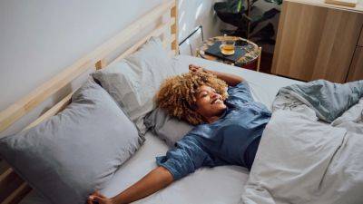 Not Getting Enough Sleep? This Surprising Wellness Hack Could Make Up for It - www.glamour.com - New York