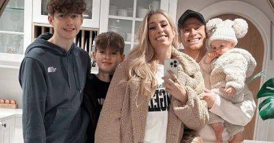 Stacey Solomon fans panic after seeing ‘creepy detail’ in new family photo - www.ok.co.uk