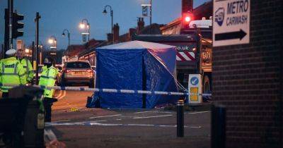 Man, 24, dies after horror crash between motorcyclist and HGV - www.manchestereveningnews.co.uk