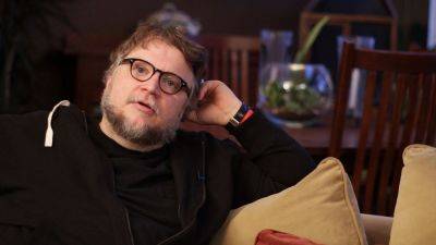 Guillermo Del Toro Raves About Physical Media & Says A Blu-Ray Buyer Is “The Custodian” Of Films For New Generations - theplaylist.net