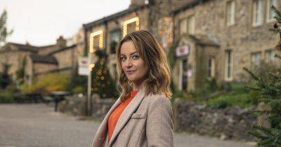 Former Coronation Street star Paula Lane making soap comeback in Emmerdale seven years after tragic exit - www.manchestereveningnews.co.uk - Manchester - Barbados - county Dale