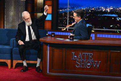David Letterman’s Return To ‘The Late Show’ Bolsters Stephen Colbert’s Ratings As Late-Night Shows Duke It Out Over Viewing Figures - deadline.com