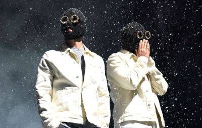 Listen to Twenty One Pilots’ new “cosy” 10 hour mix of songs - www.nme.com