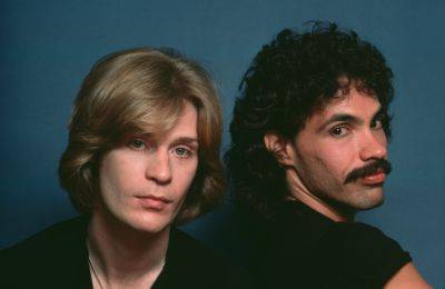 Daryl Hall performs Hall & Oates hits in Tokyo after filing bombshell lawsuit against John Oates - nypost.com - Los Angeles - Japan - county Davidson - county Garden - Tennessee