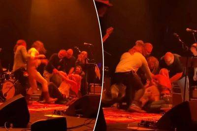 The Brian Jonestown Massacre band members brawl onstage during concert, cancels rest of tour: ‘Party’s over’ - nypost.com - Australia