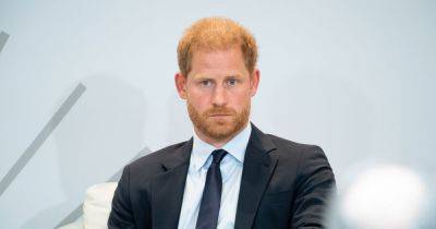 Prince Harry warned that royal rift may 'last rest of his life' as history could repeat itself - www.dailyrecord.co.uk - USA