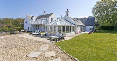 Stunning £1.1m Ayrshire mansion with outdoor kitchen and bar goes on the market - www.dailyrecord.co.uk