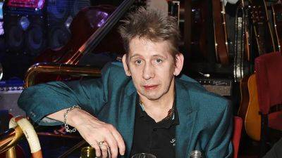 Shane MacGowan, the Pogues Frontman and ‘Fairytale of New York’ Singer, Dies at 65 - variety.com - New York - New York - Ireland
