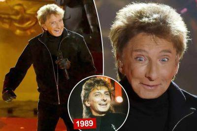 Barry Manilow gets roasted for his Rockefeller tree lighting appearance: ‘Too much Botox’ - nypost.com