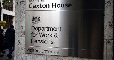 DWP warns almost a million people could be missing out on extra £67 each week - www.manchestereveningnews.co.uk
