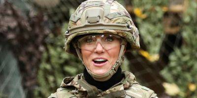 Kate Middleton Wears Full Camouflage Gear for Military Visit - www.justjared.com
