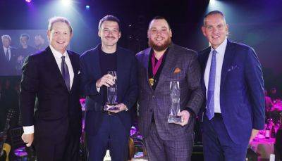 Morgan Wallen and Luke Combs Tie as BMI’s Songwriters of the Year, Sing Each Other’s Songs at Ceremony; Matraca Berg Lands Icon Honor - variety.com - Nashville