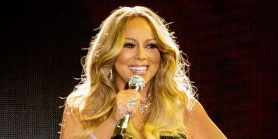 Ariana Grande & Jennifer Hudson Join Mariah Carey Onstage to Sing 'Oh Santa' During Christmas Tour - www.justjared.com - New York - Santa