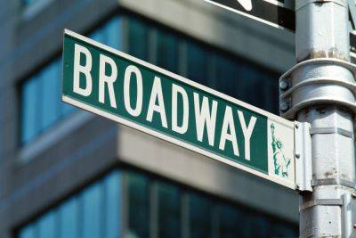 Broadway Slow To Recover From Covid Even As Audience Diversity Increases, Report Finds - deadline.com - New York - Ohio - parish St. Martin