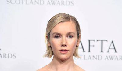 ‘Outlander’ Star Lauren Lyle Boards Netflix’s ‘Toxic Town’ - deadline.com - Britain - Scotland