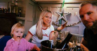 Chloe Madeley and ex James Haskell have 'team meal' with daughter after his on-stage swipe - www.ok.co.uk - Switzerland - county Bath - Cayman Islands