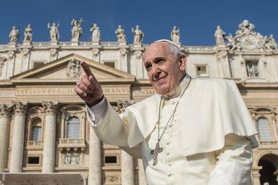Pope Francis Approves Limited Blessings for Same-Sex Couples - www.metroweekly.com - Argentina - Vatican - city Vatican