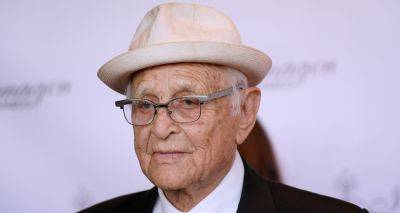 Norman Lear's Cause of Death Revealed - www.justjared.com