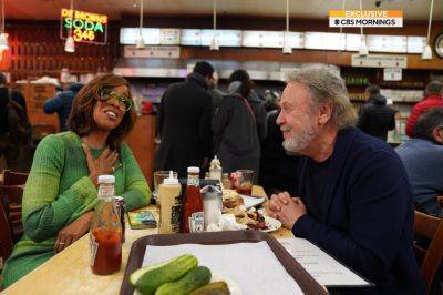 Billy Crystal Returns To Katz’s Deli For The First Time Since ‘When Harry Met Sally’ - deadline.com - New York